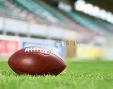 橄榄球赛场再起风云：燕山赤兔队击败漓江火箭队，脚步移动更到位边后卫成为亮点